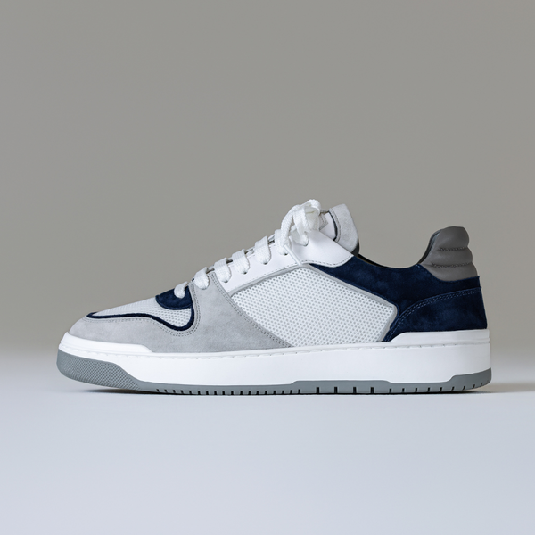 Navy & White Club Trainer
