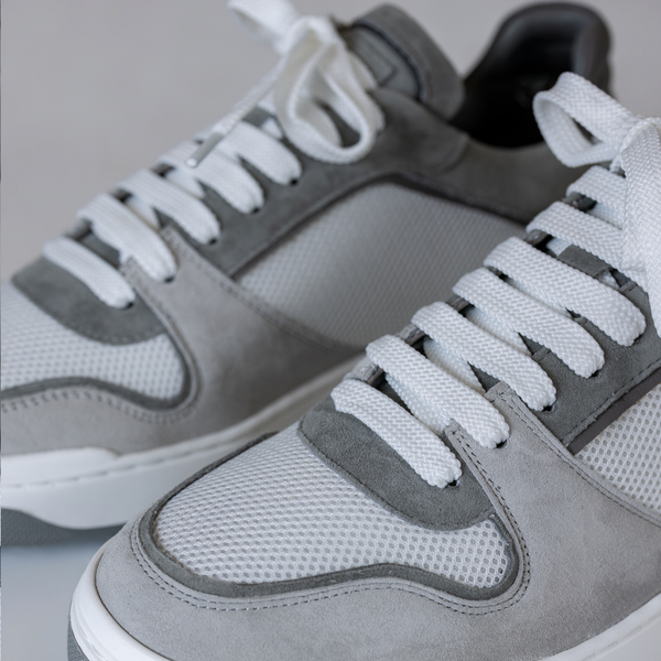 Grey & White Club Trainer