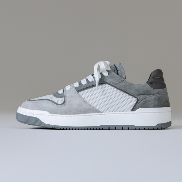 Grey & White Club Trainer