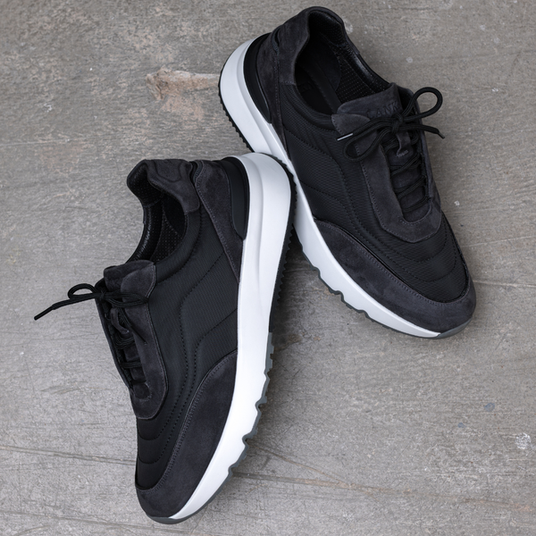 Charcoal Runners